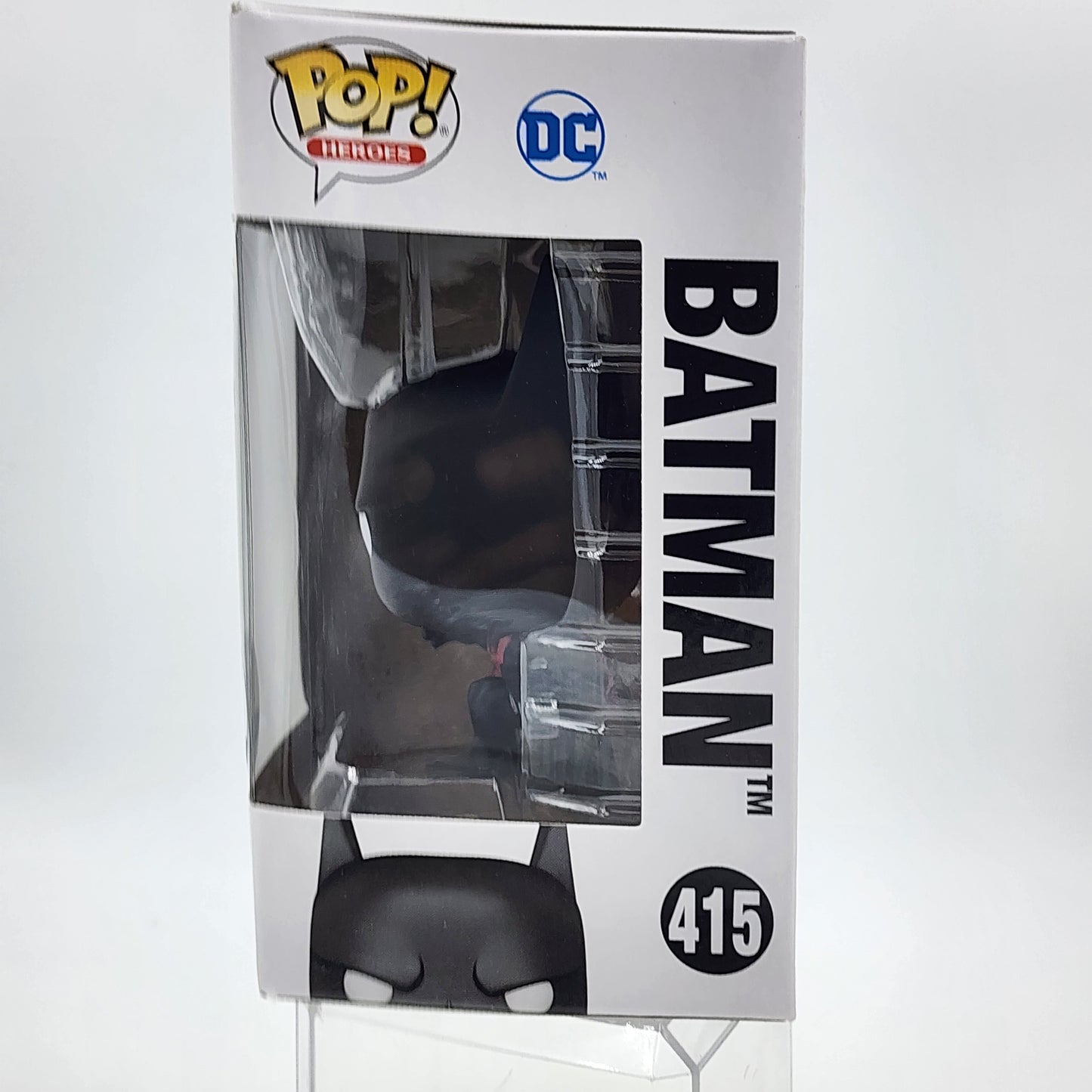 Funko Pop - Batman Beyond: Batman (Crouching) (Funko Shop) #415