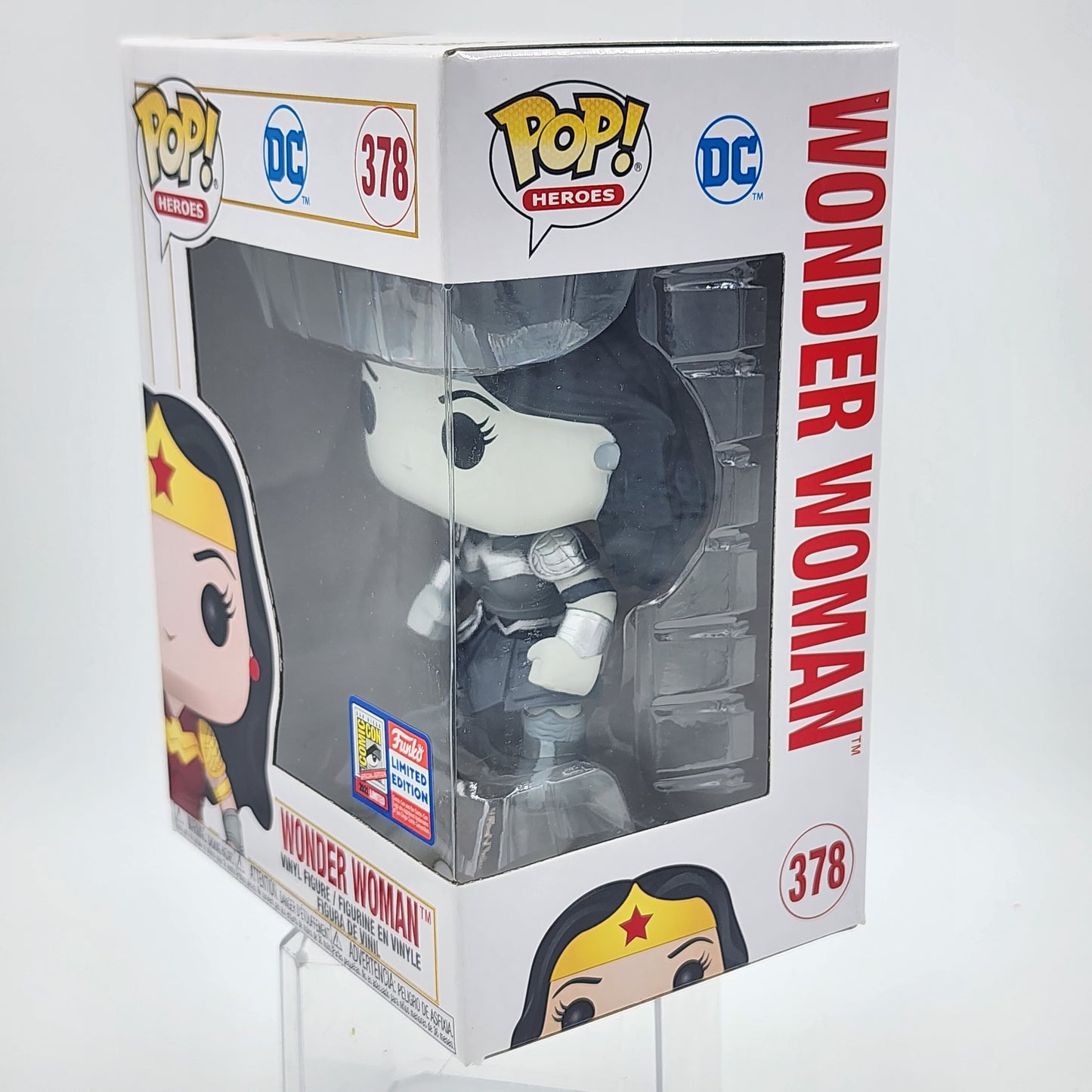 Funko Pop - Wonder Woman (Imperial Palace) (Black & White) #378 (SDCC)