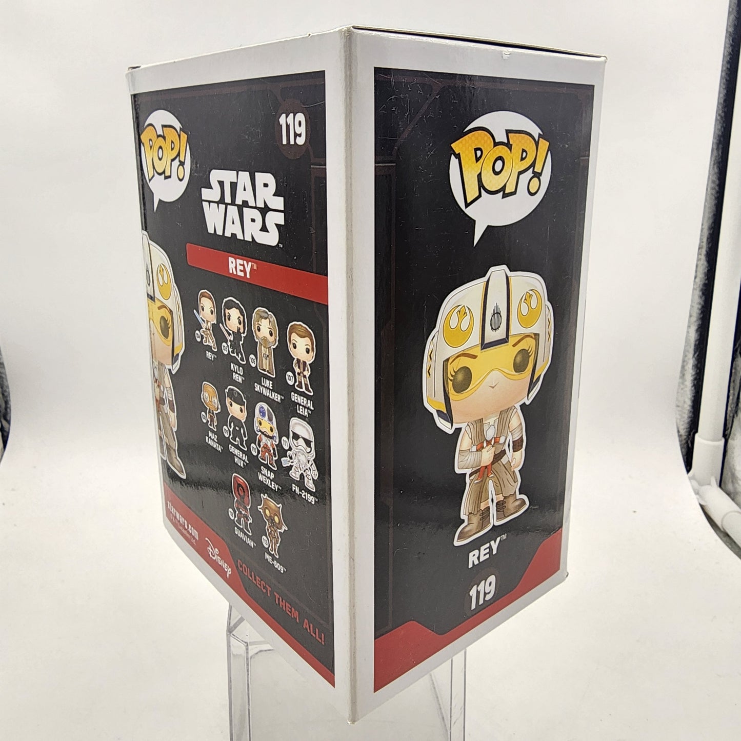 Funko Pop - Star Wars: Rey (w/ X-Wing Helmet) #119