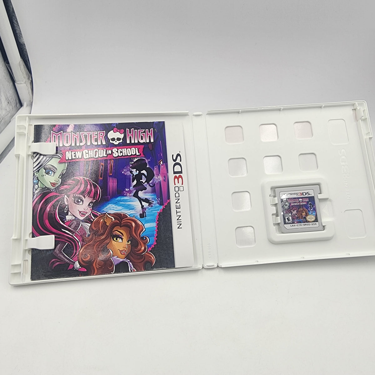 3DS: Monster High - New Ghoul in School